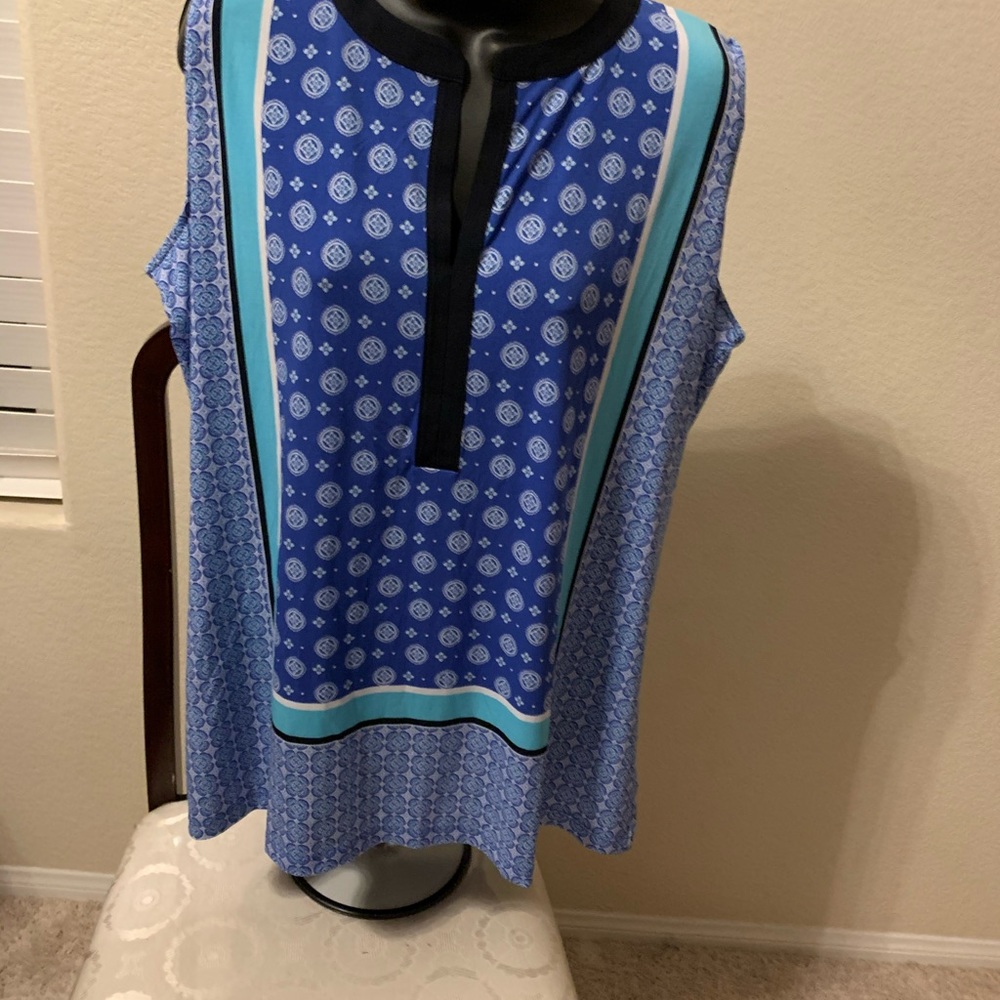 Plus size blouse